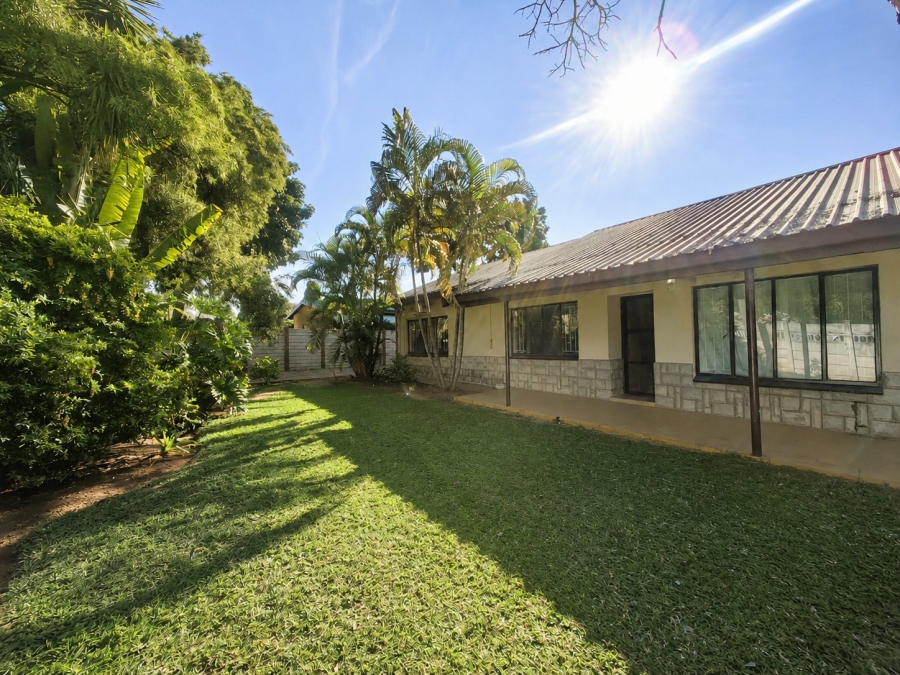 3 Bedroom Property for Sale in Geelhoutpark North West